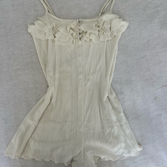 Cream Ruffled Knit Romper - Picture 1 of 3
